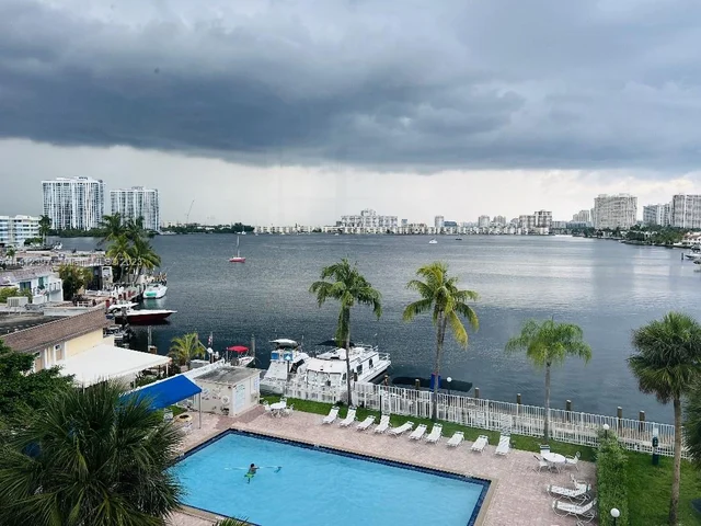 2821 N Miami Beach Blvd # 5J, North Miami Beach FL 33160