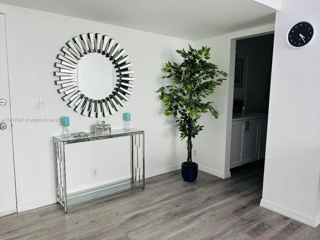 2821 N Miami Beach Blvd # 5J, North Miami Beach FL 33160