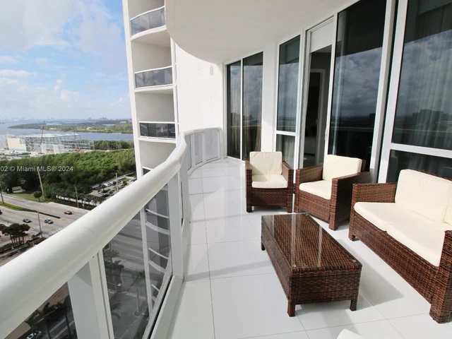 15811 Collins Ave # 1607, Sunny Isles Beach FL 33160