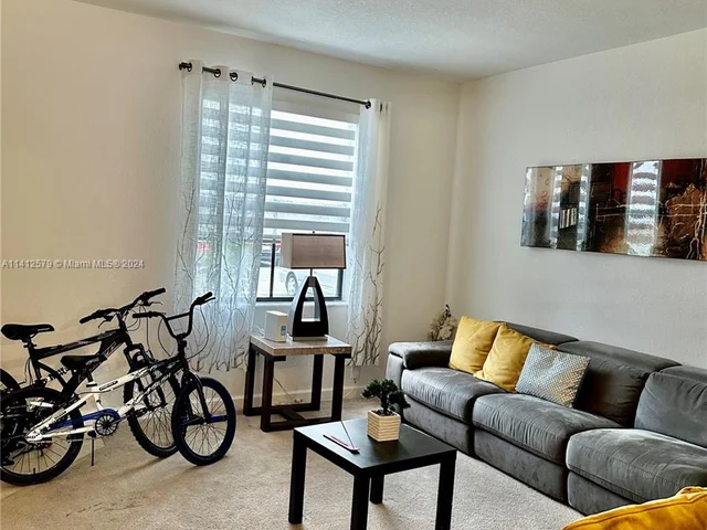 18106 SW 148th Rd, Miami FL 33187