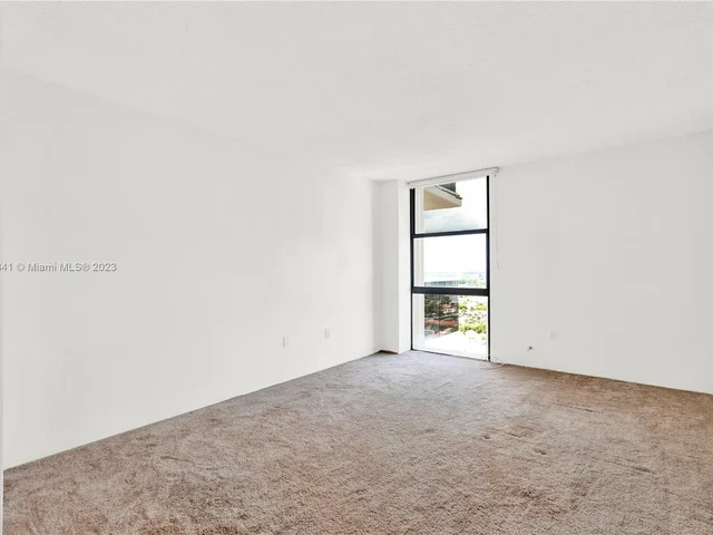 3625 N Country Club Dr # 2310, Aventura FL 33180