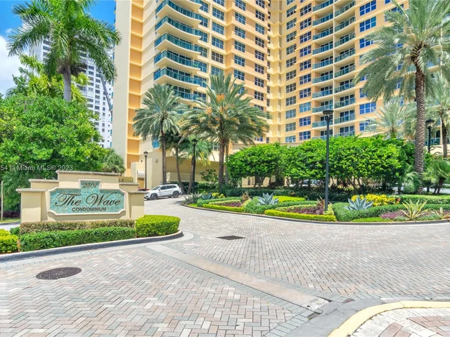 2501 S OCEAN DRIVE # 1521, Hollywood FL 33019