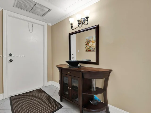 3010 N Course Dr # 310, Pompano Beach FL 33069