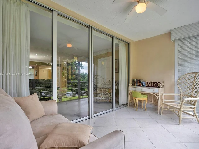 3010 N Course Dr # 310, Pompano Beach FL 33069