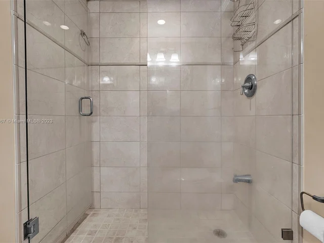 3010 N Course Dr # 310, Pompano Beach FL 33069