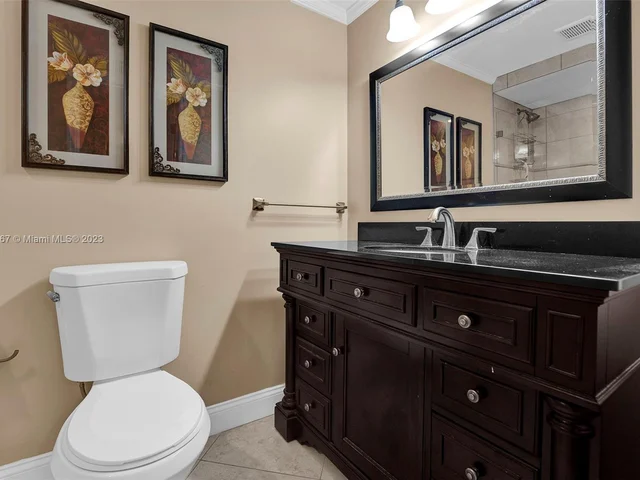 3010 N Course Dr # 310, Pompano Beach FL 33069