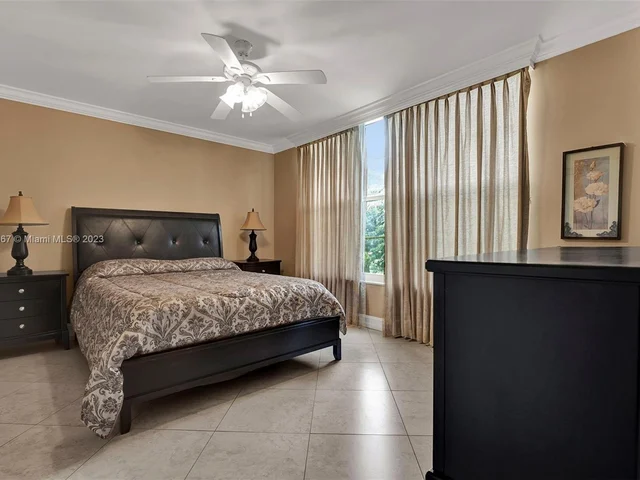 3010 N Course Dr # 310, Pompano Beach FL 33069