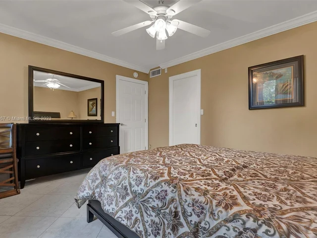 3010 N Course Dr # 310, Pompano Beach FL 33069