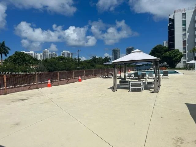 3401 N Country Club Dr # 108, Aventura FL 33180