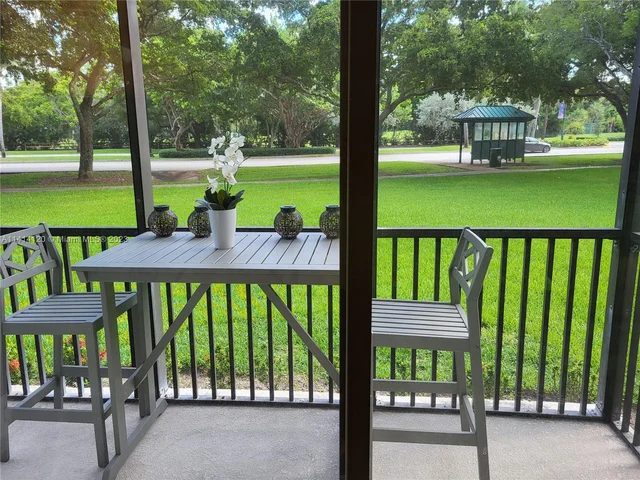 3401 N Country Club Dr # 108, Aventura FL 33180