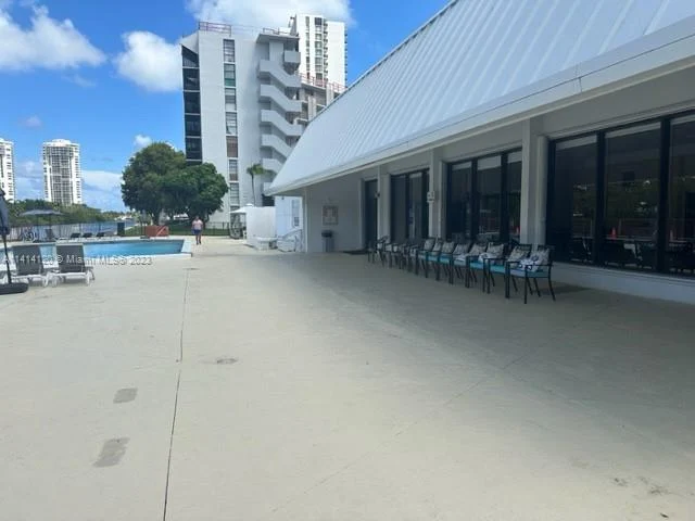 3401 N Country Club Dr # 108, Aventura FL 33180