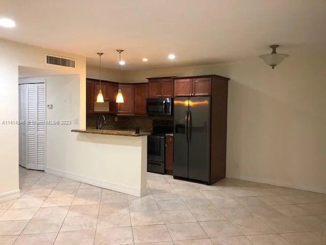 4050 NE 12th Ter # 2, Oakland Park FL 33334
