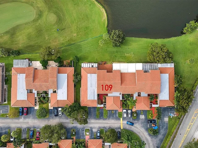 109 Saint Andrews Rd # 71, Hollywood FL 33021