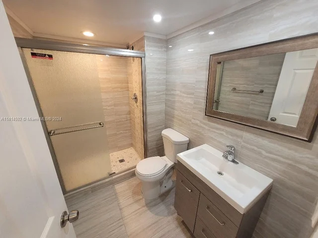 18081 Biscayne Blvd # 1102, Aventura FL 33160