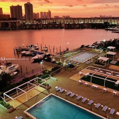 18081 Biscayne Blvd # 1102, Aventura FL 33160