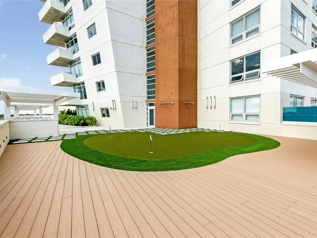 3250 NE 1st Ave # 715, Miami FL 33137