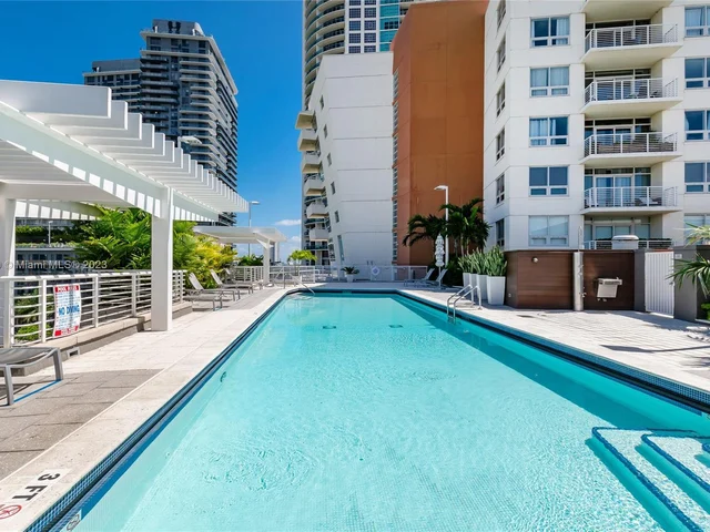 3250 NE 1st Ave # 715, Miami FL 33137