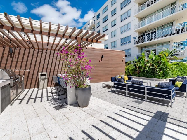 3250 NE 1st Ave # 715, Miami FL 33137