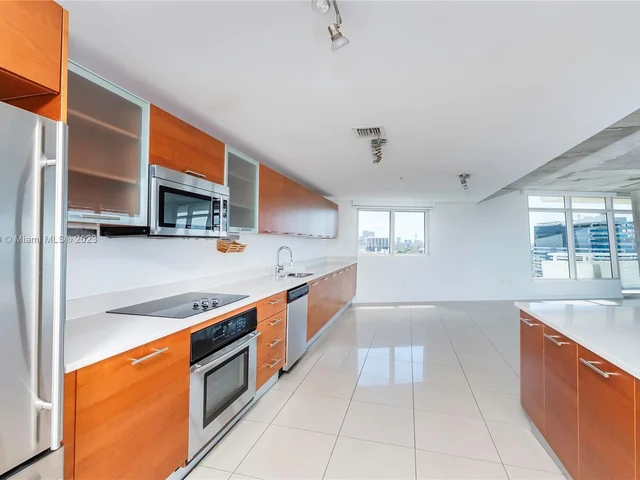 3250 NE 1st Ave # 715, Miami FL 33137