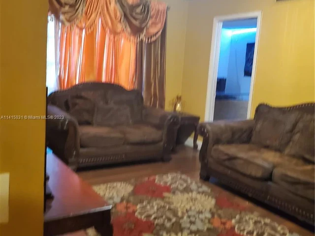 4503 Treehouse Ln # A, Tamarac FL 33319