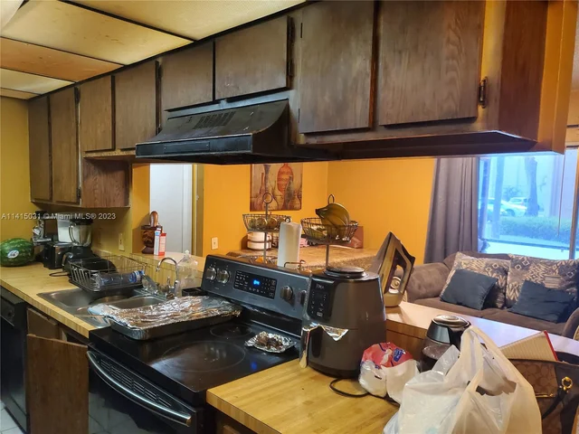 4503 Treehouse Ln # A, Tamarac FL 33319