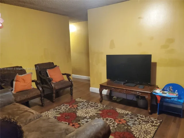 4503 Treehouse Ln # A, Tamarac FL 33319