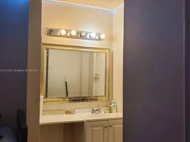 4503 Treehouse Ln # A, Tamarac FL 33319