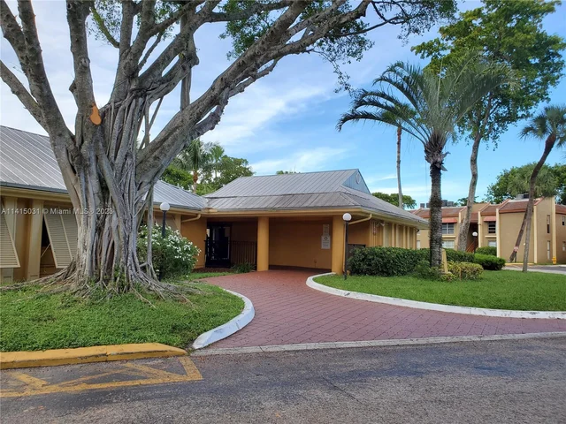 4503 Treehouse Ln # A, Tamarac FL 33319