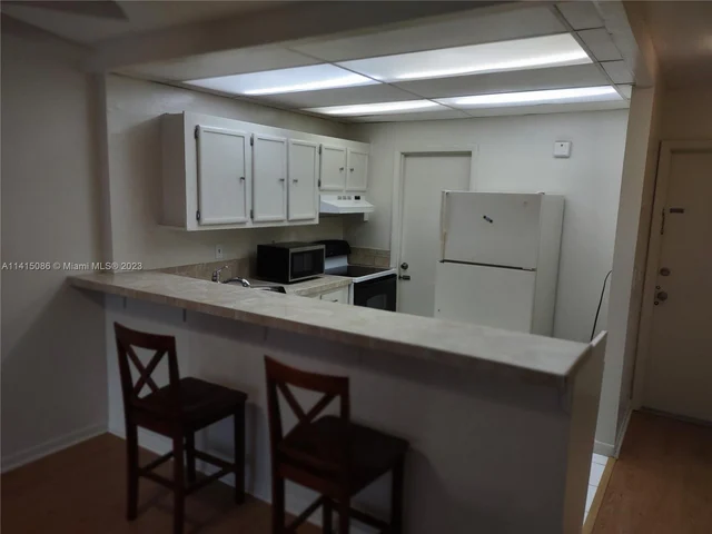 4200 NW 3rd Ct # 227, Plantation FL 33317