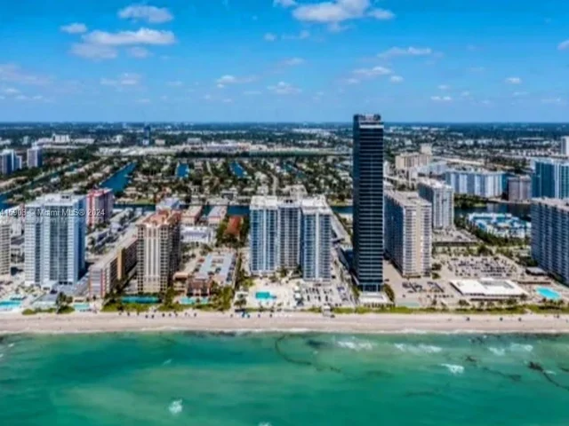 2030 S Ocean Dr # 2110, Hallandale Beach FL 33009