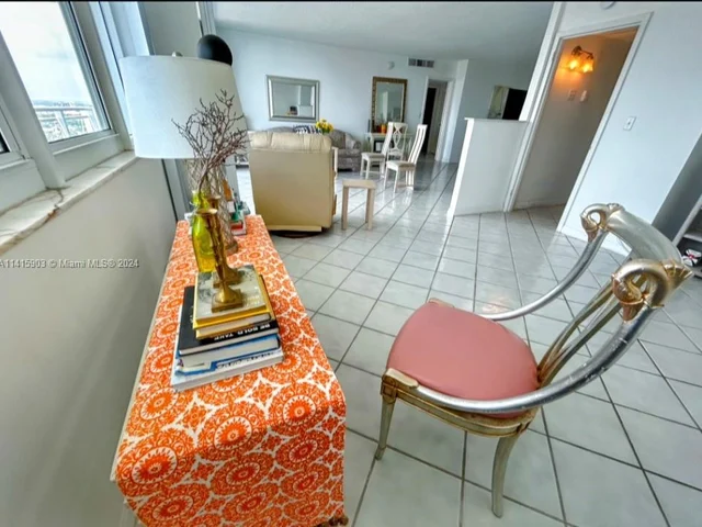 2030 S Ocean Dr # 2110, Hallandale Beach FL 33009