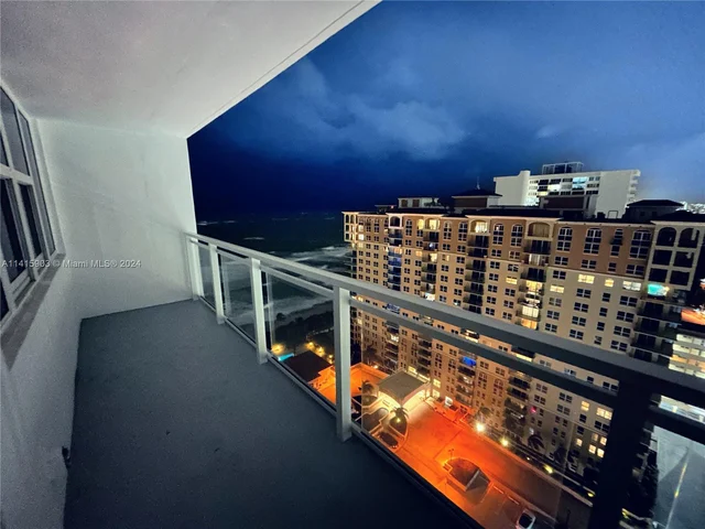 2030 S Ocean Dr # 2110, Hallandale Beach FL 33009
