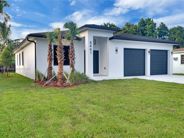 6441 Wiley St, Hollywood FL 33023