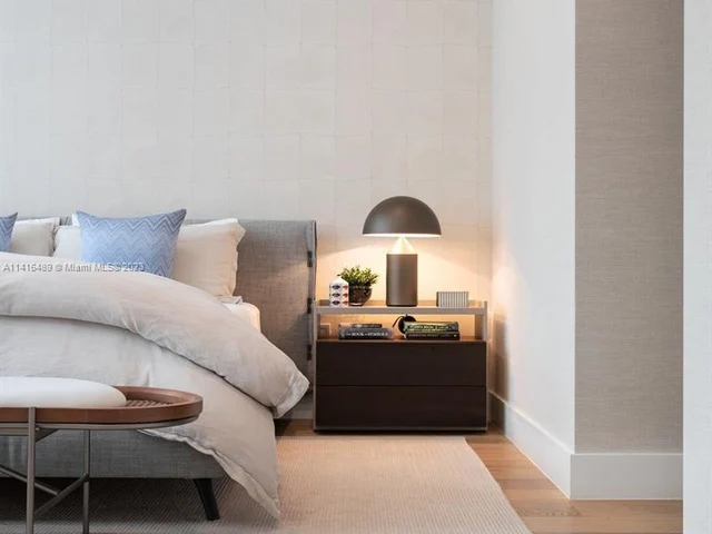 613 Almeria Ave # A, Coral Gables FL 33134