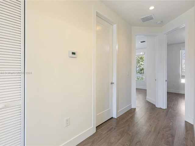 6324 NW 104th Path # 6324, Doral FL 33178