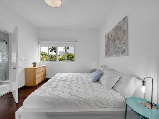 1600 Euclid Avenue # 211, Miami Beach FL 33139