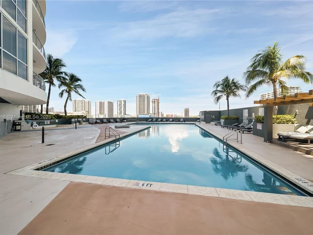 1750 N Bayshore Drive # 3208, Miami FL 33132