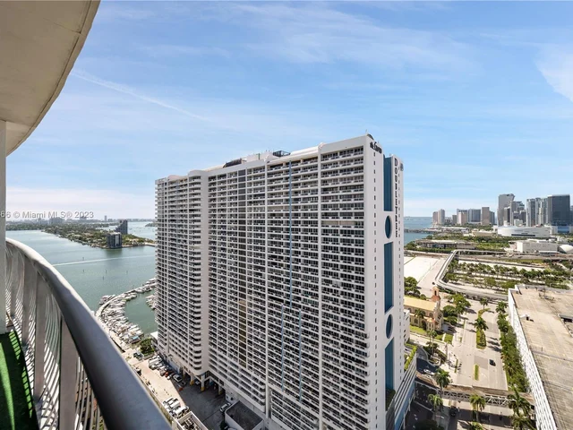 1750 N Bayshore Drive # 3208, Miami FL 33132