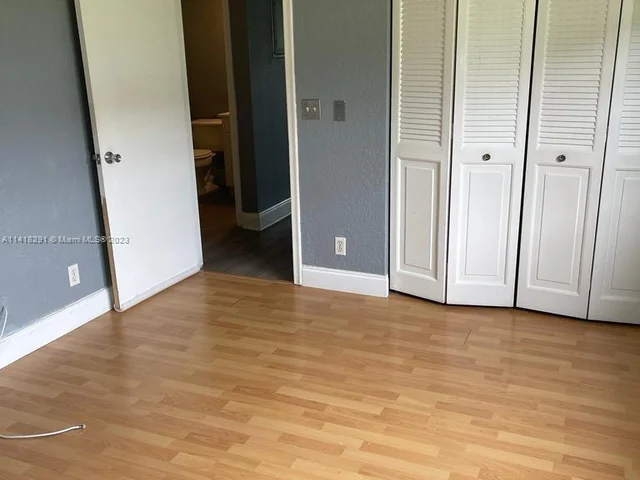 151 SW 135th Ter # 105T, Pembroke Pines FL 33027