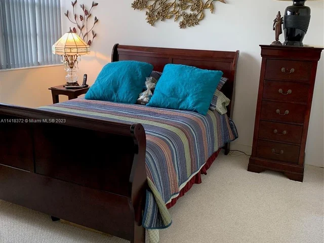 1200 Saint Charles Pl # 317, Pembroke Pines FL 33026