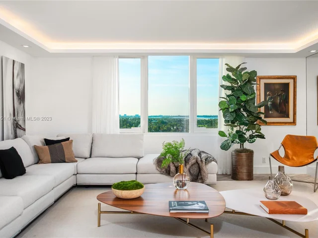 2301 Collins Ave # 1432, Miami Beach FL 33139