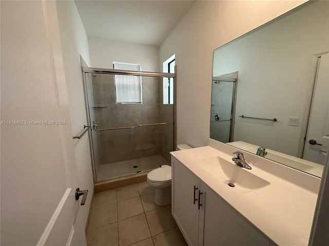 20645 NE 2nd Ct, Miami FL 33179