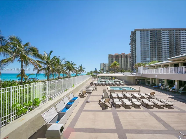 1985 S Ocean Dr, Hallandale Beach FL 33009