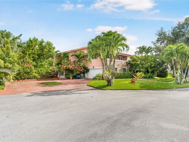 11980 SW 92nd Ln, Miami FL 33186