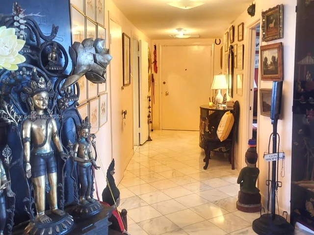 720 NE 69th St # 10N, Miami FL 33138