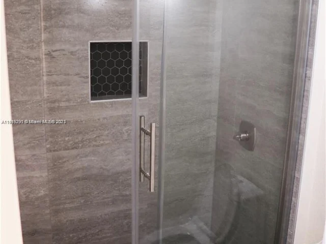 4281 W Mcnab Rd # 19, Pompano Beach FL 33069