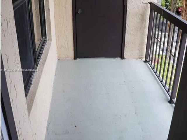 4281 W Mcnab Rd # 19, Pompano Beach FL 33069