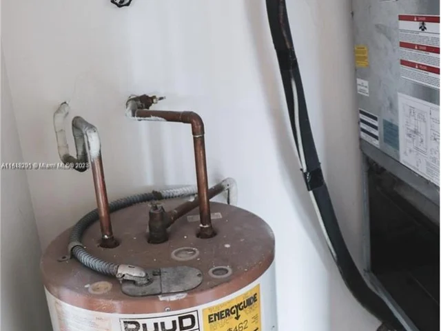 4281 W Mcnab Rd # 19, Pompano Beach FL 33069