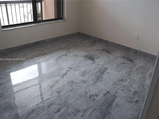 4281 W Mcnab Rd # 19, Pompano Beach FL 33069