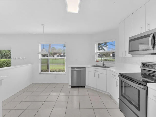 1637 SW 156TH AV, Pembroke Pines FL 33027